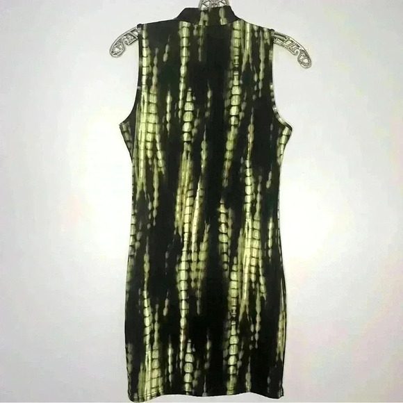 Forever 21 Neon Green w/Black Stretchy Mini Dress, Size S in Like New Condition - Picture 3 of 4